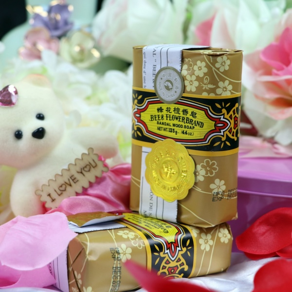 Bee & Flower Brand Sandalwood Soap (1)