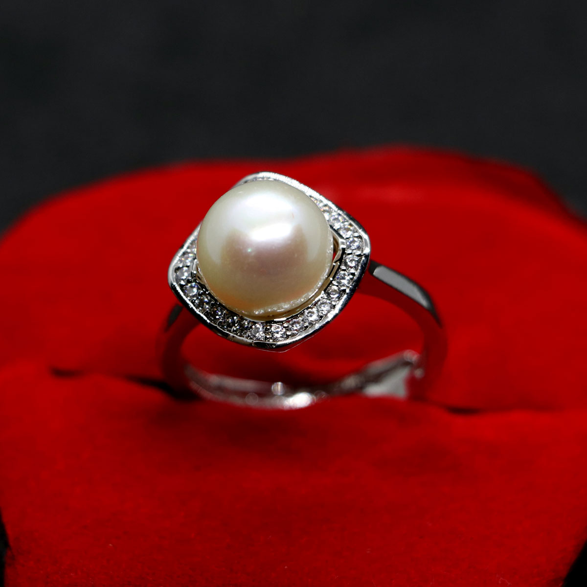 KUNDLI GEMS Pearl Ring Original Semi Precious Stone South sea Pearl 4.25  ratti Moti For Men & women Stone Pearl Silver Plated Ring Price in India -  Buy KUNDLI GEMS Pearl Ring